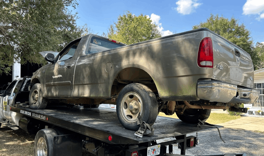 TOWING SERVICES